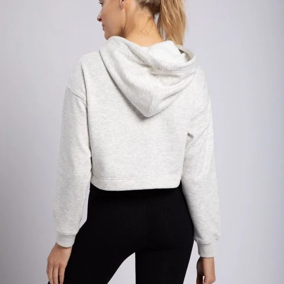 Cropped Peekaboo Hoodie - Picture 3 of 4